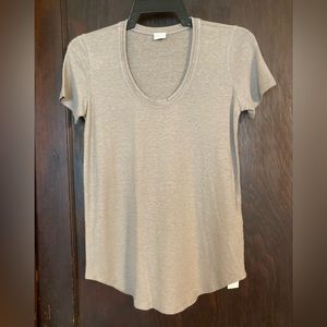 NWT Poetry Hemp and Organic Cotton Scoop-Neck T-Shirt
